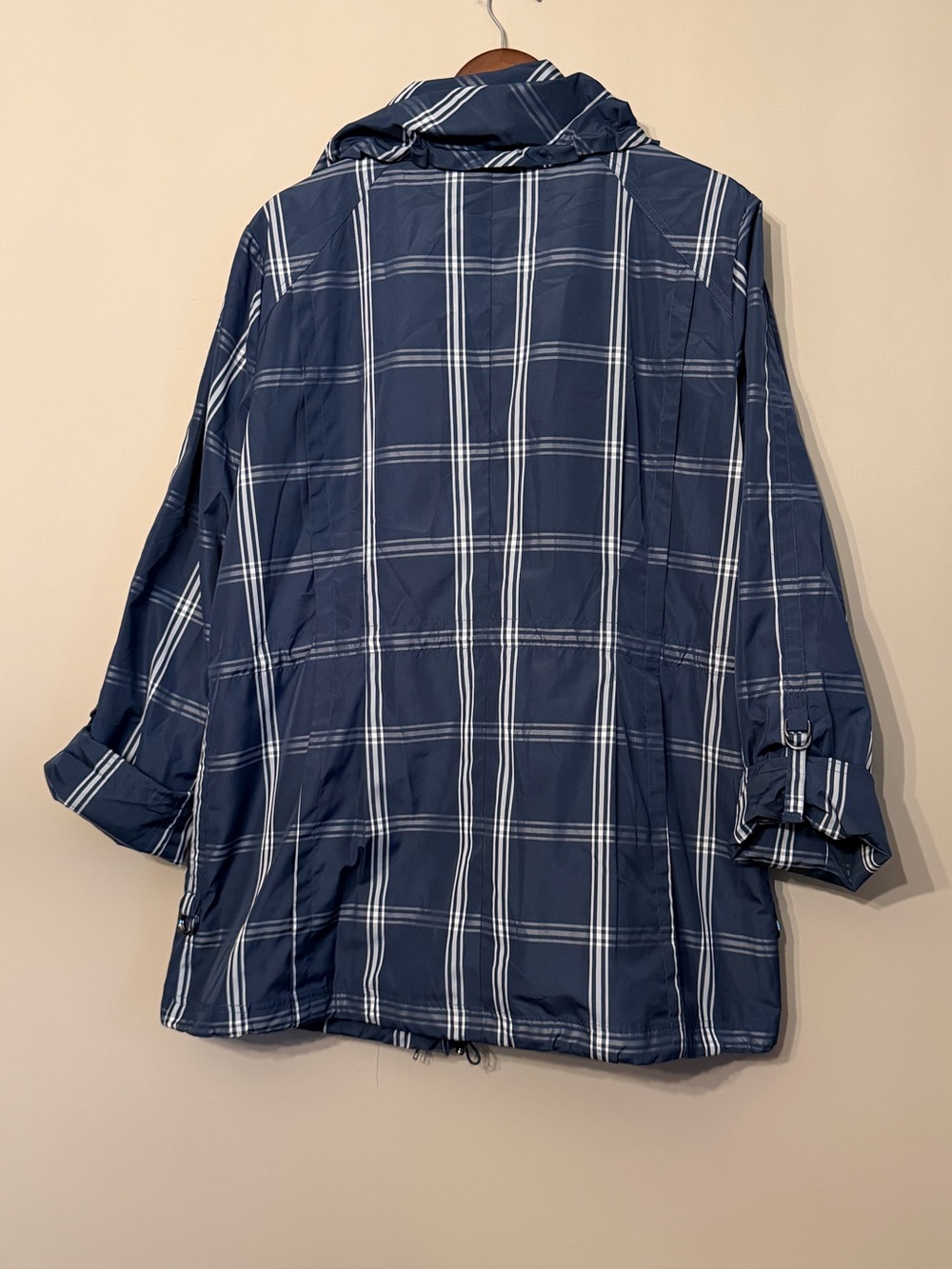 Pendleton Rain Jacket - Picture 11 of 15
